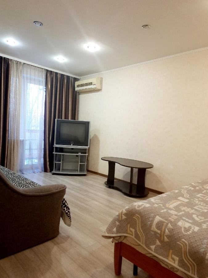 Apartamento Проспект Металлургов 9 Krivói Rog Exterior foto